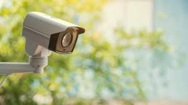 Commissioner of Police Insists on Installing 900 New CCTV's