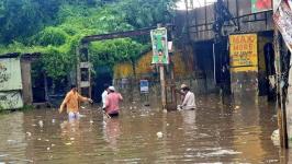 Heavy Rains in Nagpur Result in Fatal Flooding; Two Bodies Recovered
								