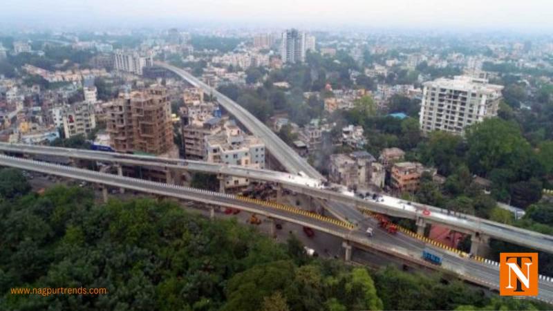 Doctor Couple Got Injured in a Collision at Sadar Flyover this Morning