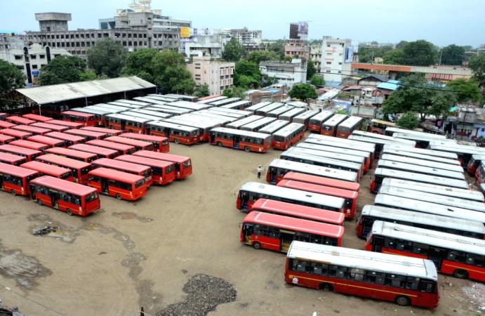 Ongoing Aapli Bus Strike Disrupts Commuters, Unions Hold Firm Despite Salary Offer