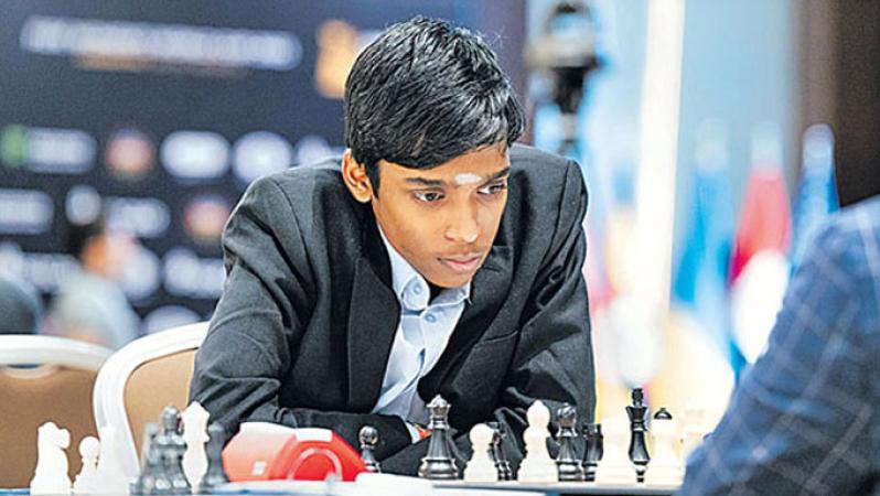 Magnus Carlsen is defeated by Praggnanandhaa in Chess Tournament