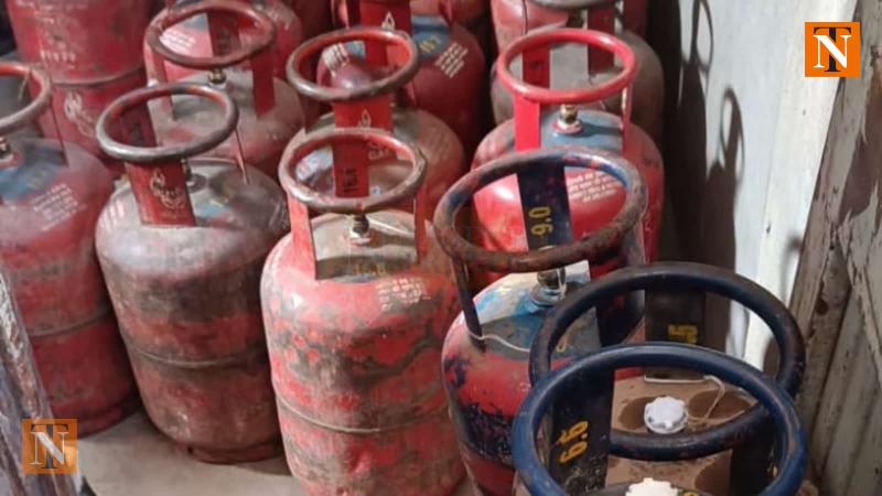 Two Arrested for Storing Gas Cylinders Illegally in Yashodhara Nagar