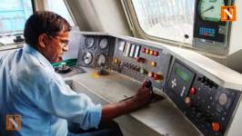 Loco Pilots Demand Shorter Shifts for Safety, Begin 36-Hour Fast on February 20
								