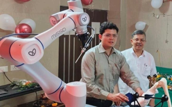  Vidarbha's First Robotic Knee Surgery Facility Launched in Yavatmal