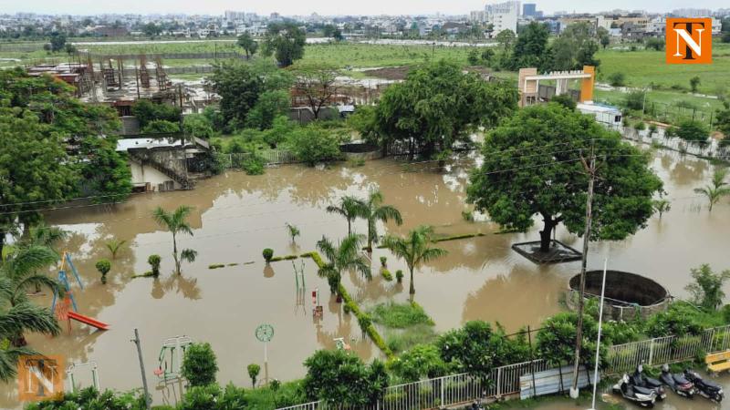 Heavy Rain Brings Nagpur to a Standstill, Causes Severe Waterlogging