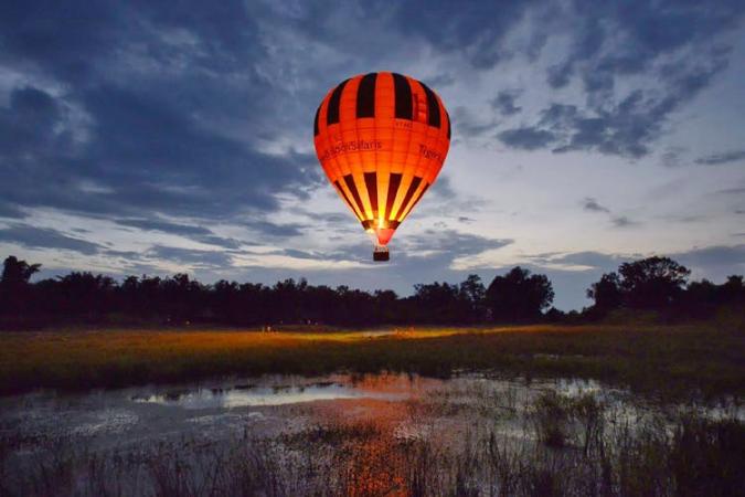 Pench Tiger Reserve launches hot air balloon rides and paramotoring