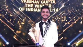 Vaibhav Gupta wins the Title of Indian Idol 14
								